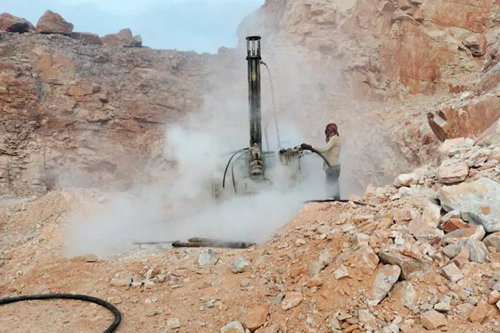 Quartz mine